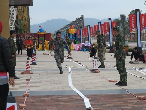 我院在2017年浦北县微型消防站业务技能比武竞赛中获得殊荣